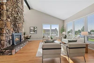 11713 SE Flavel St, Portland, OR 97266 - Photo 4