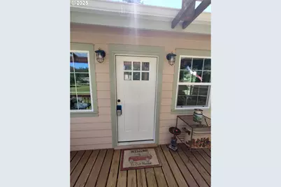 34376 State Highway 38, Scottsburg, OR 97473 - Photo 8