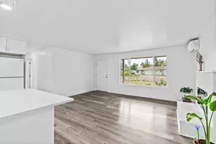 306 Broadway St, Springfield, OR 97477 - Photo 10