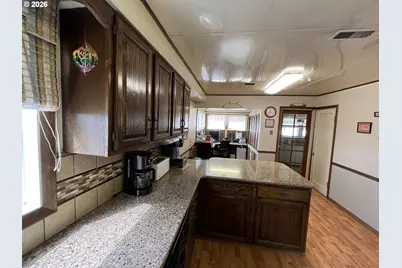 476 N Koa Ave, Burns, OR 97720 - Photo 10