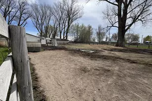 476 N KOA Ave, Burns, OR 97720 - Photo 32