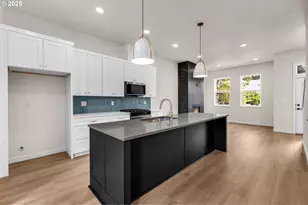 8413 N Gloucester Ave, Portland, OR 97203 - Photo 10