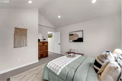 8413 N Gloucester Ave, Portland, OR 97203 - Photo 16