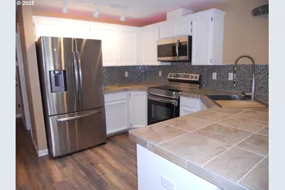 11625 NE 32nd St, Vancouver, WA 98682 - Photo 12