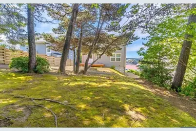 Lot 5 SE Elsie St, Depoe Bay, OR 97341 - Photo 4