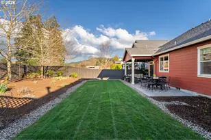 5123 E Longest Dr, Newberg, OR 97132 - Photo 32