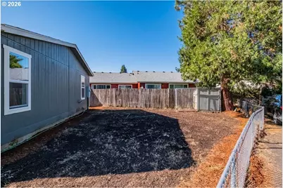 4678 La Vista Way SE, Salem, OR 97317 - Photo 30
