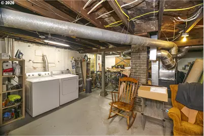 2426 NE Emerson St, Portland, OR 97211 - Photo 40