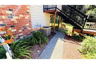 15984 S Brook Ct, Oregon City, OR 97045 - Photo 4