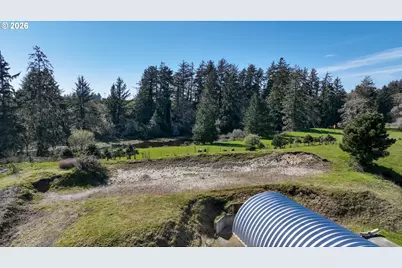 91620 Schaffer Dr, Warrenton, OR 97146 - Photo 4