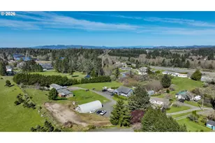 91620 Schaffer Dr, Warrenton, OR 97146 - Photo 2