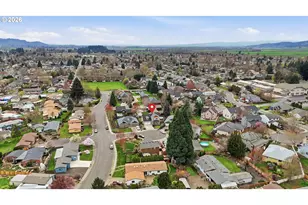 1664 NW Jeffrey Ct, McMinnville, OR 97128 - Photo 44