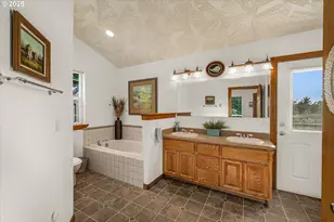 350 Hill Ct, Yachats, OR 97498 - Photo 20