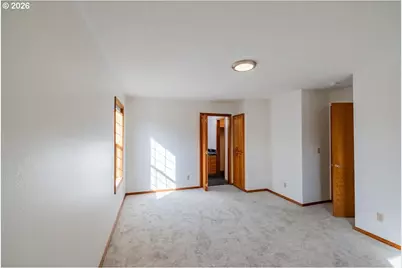 1566 NE Laurelwood Cir, Canby, OR 97013 - Photo 18