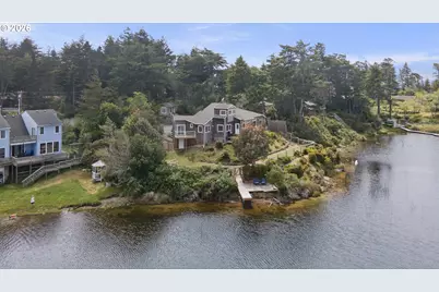 1008 Lakeshore Dr, Port Orford, OR 97465 - Photo 44