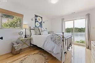 1008 Lakeshore Dr, Port Orford, OR 97465 - Photo 24