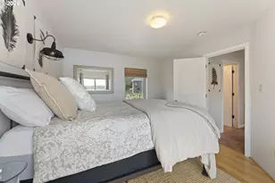 1008 Lakeshore Dr, Port Orford, OR 97465 - Photo 20