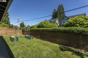 7329 N Jordan Ave, Portland, OR 97203 - Photo 24
