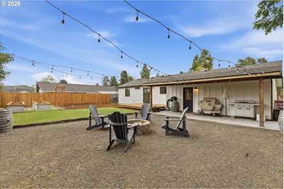 605 NE Oregon St, McMinnville, OR 97128 - Photo 26