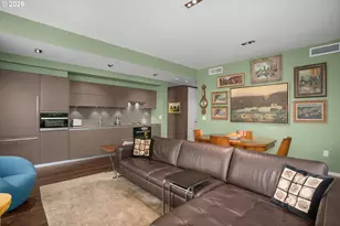 1075 NW Northrup St, Portland, OR 97209 - Photo 6