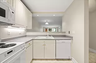 520 SE Columbia River Dr, Vancouver, WA 98661 - Photo 6