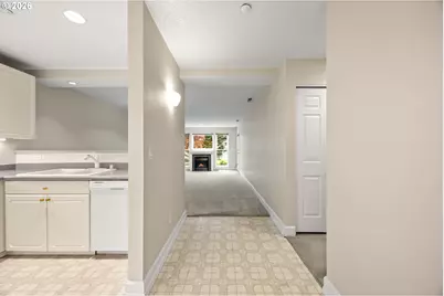 520 SE Columbia River Dr #134, Vancouver, WA 98661 - Photo 4