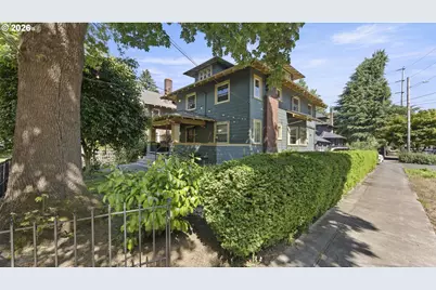 2333 NE Schuyler St, Portland, OR 97212 - Photo 4