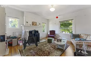 2333 NE Schuyler St, Portland, OR 97212 - Photo 22