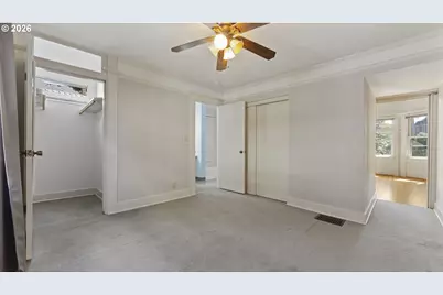 2333 NE Schuyler St, Portland, OR 97212 - Photo 16