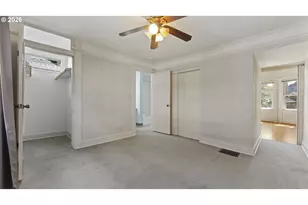 2333 NE Schuyler St, Portland, OR 97212 - Photo 16