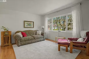 4341 NE Halsey St, Portland, OR 97213 - Photo 6