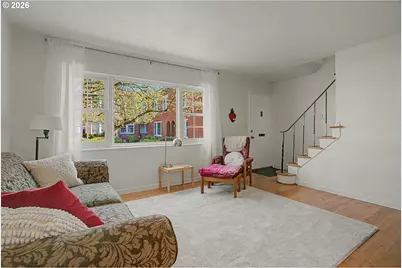 4341 NE Halsey St #18, Portland, OR 97213 - Photo 8