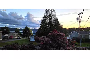 180 2nd St, Cathlamet, WA 98612 - Photo 40