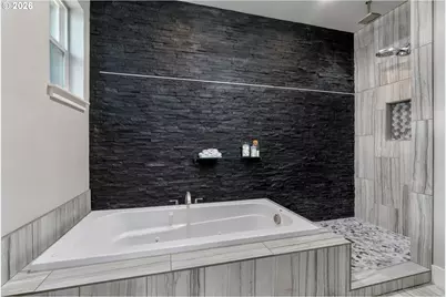 1005 Champion Ln, White Salmon, WA 98672 - Photo 28