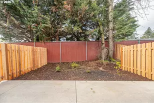 9265 E Burnside St, Portland, OR 97216 - Photo 28