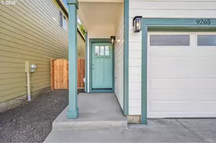 9265 E Burnside St, Portland, OR 97216 - Photo 2