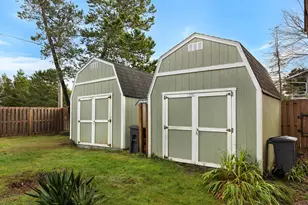 89655 Sea Breeze Dr, Warrenton, OR 97146 - Photo 6