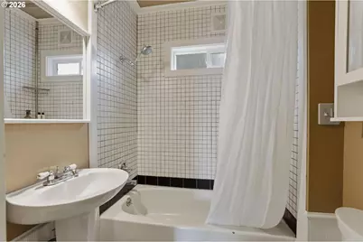 7104 N Princeton St, Portland, OR 97203 - Photo 18