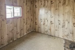 142 S Comstock Ave, Sutherlin, OR 97479 - Photo 8