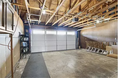 229 N Grove Ln, Sutherlin, OR 97479 - Photo 34