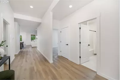 516 W 20th Way, La Center, WA 98629 - Photo 14