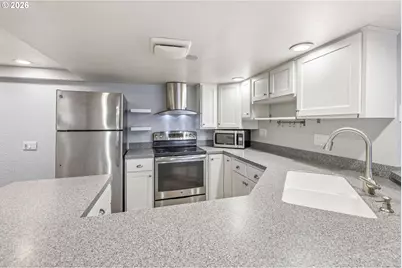 1215 NE 157th Ave, Portland, OR 97230 - Photo 36