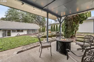 1215 NE 157th Ave, Portland, OR 97230 - Photo 42