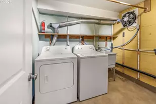 1215 NE 157th Ave, Portland, OR 97230 - Photo 40