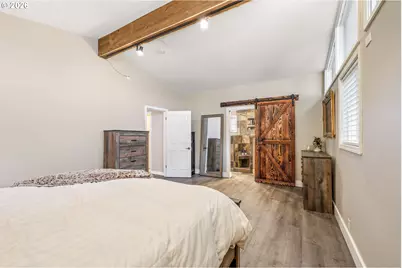 1215 NE 157th Ave, Portland, OR 97230 - Photo 22