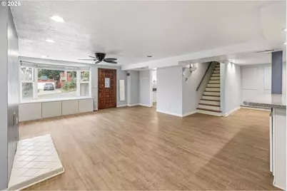 1215 NE 157th Ave, Portland, OR 97230 - Photo 32