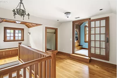 8219 SW 56th Ave, Portland, OR 97219 - Photo 36