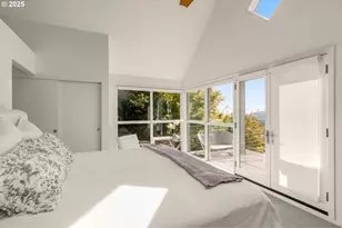 444 NW Hermosa Blvd, Portland, OR 97210 - Photo 18