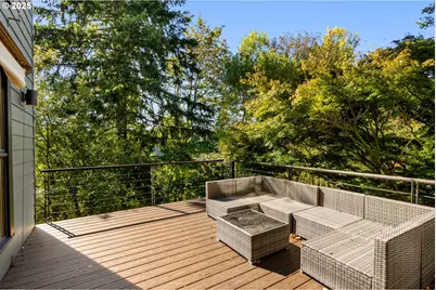 444 NW Hermosa Blvd, Portland, OR 97210 - Photo 28