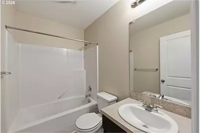 12813 SE 155th Ave, Happy Valley, OR 97086 - Photo 32